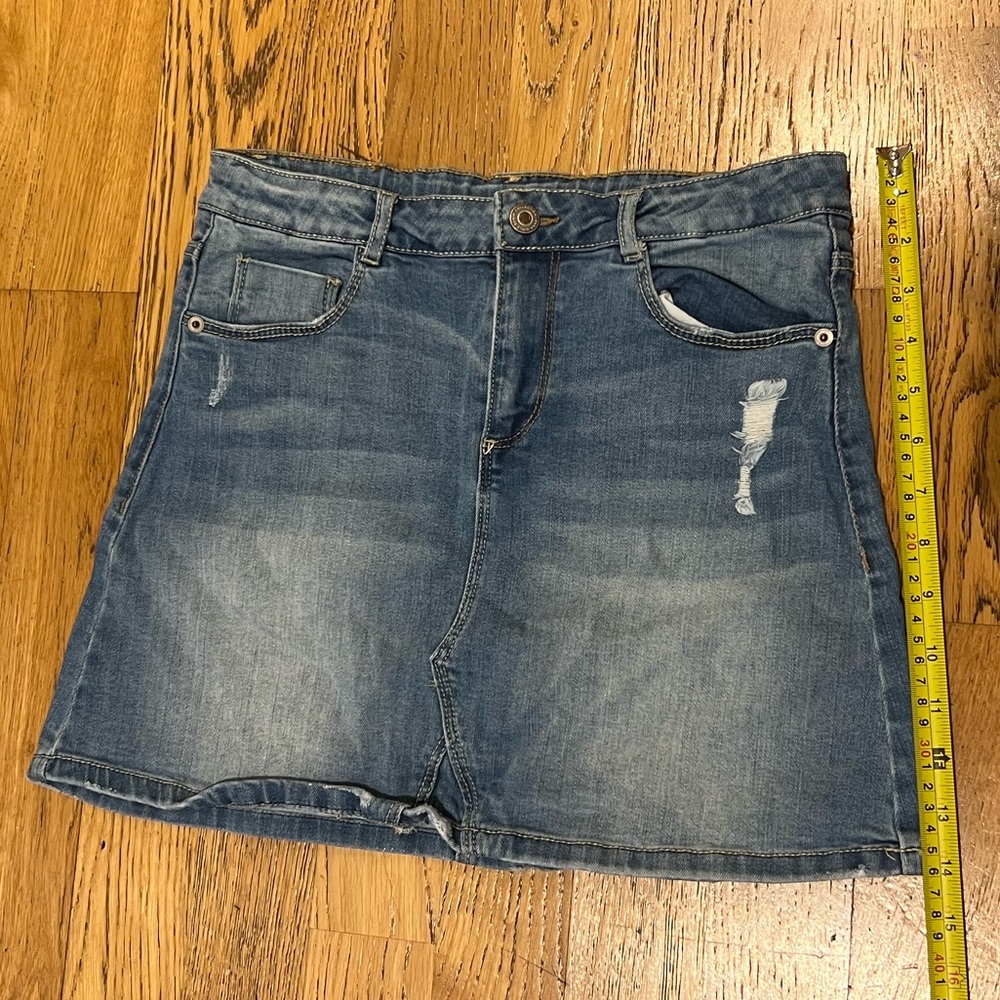 Zara girls mini skirt